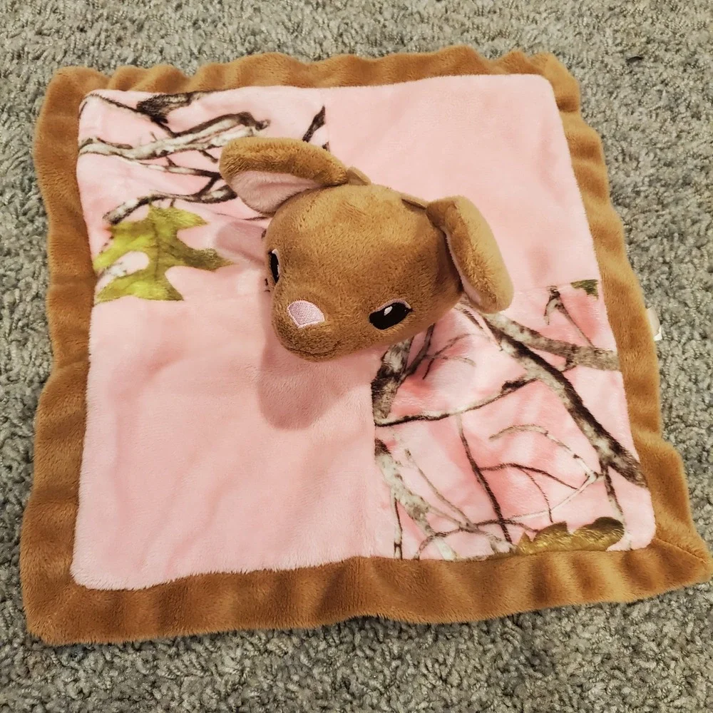 Bass Pro Shops‎ Camo Doe Fawn Deer Girls Security Blanket/Lovey